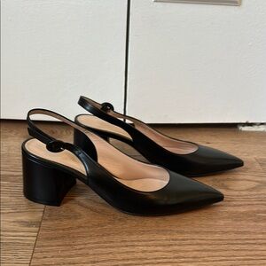Gianvito Rossi Elegant Black Slingback Heels